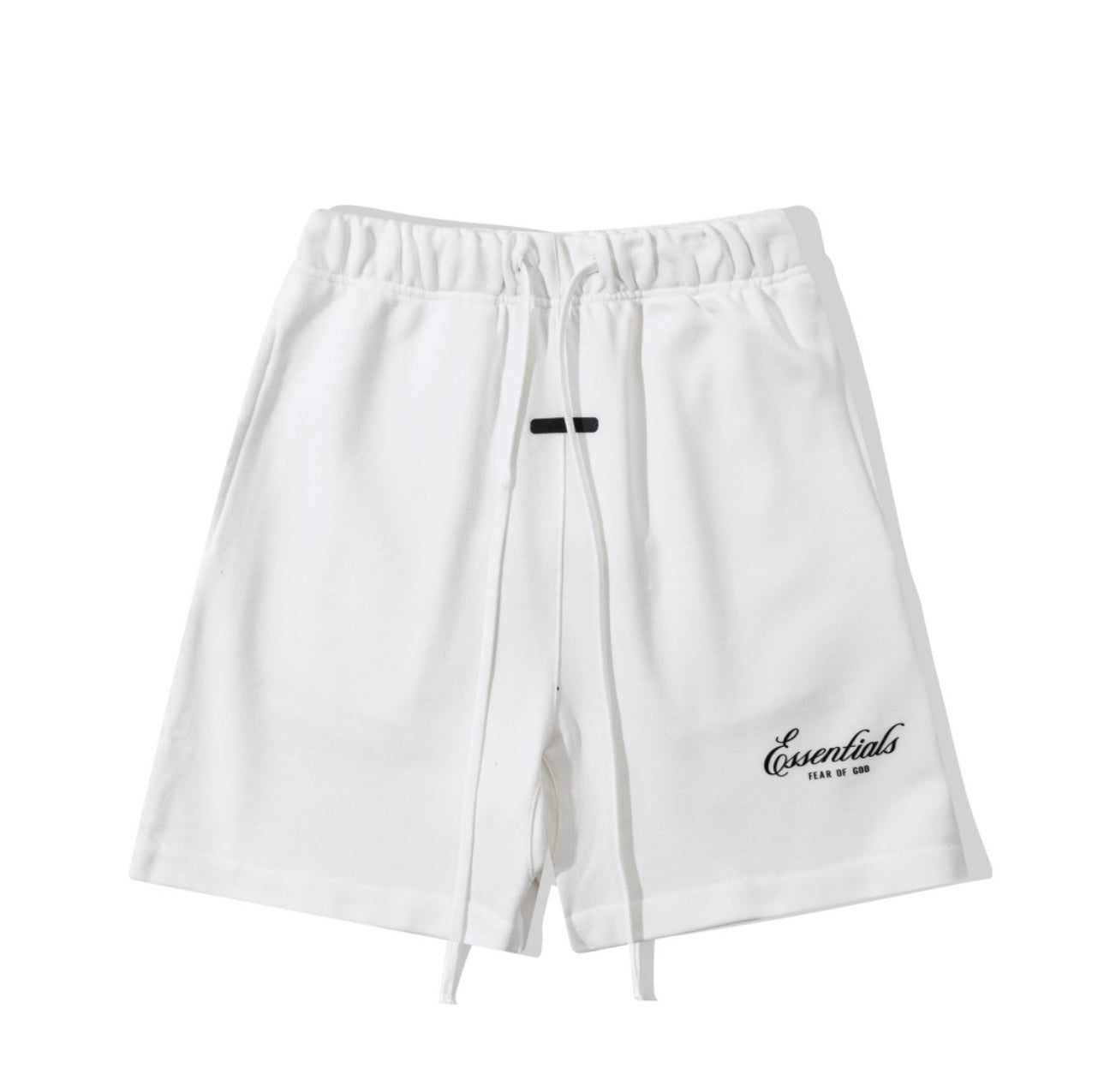 Short ESSENTIALS italique